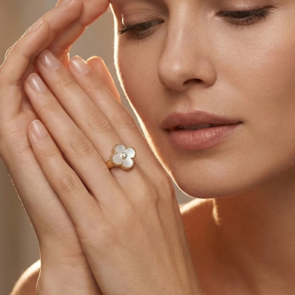 Elegant  White Clover Flower Ring Size 8